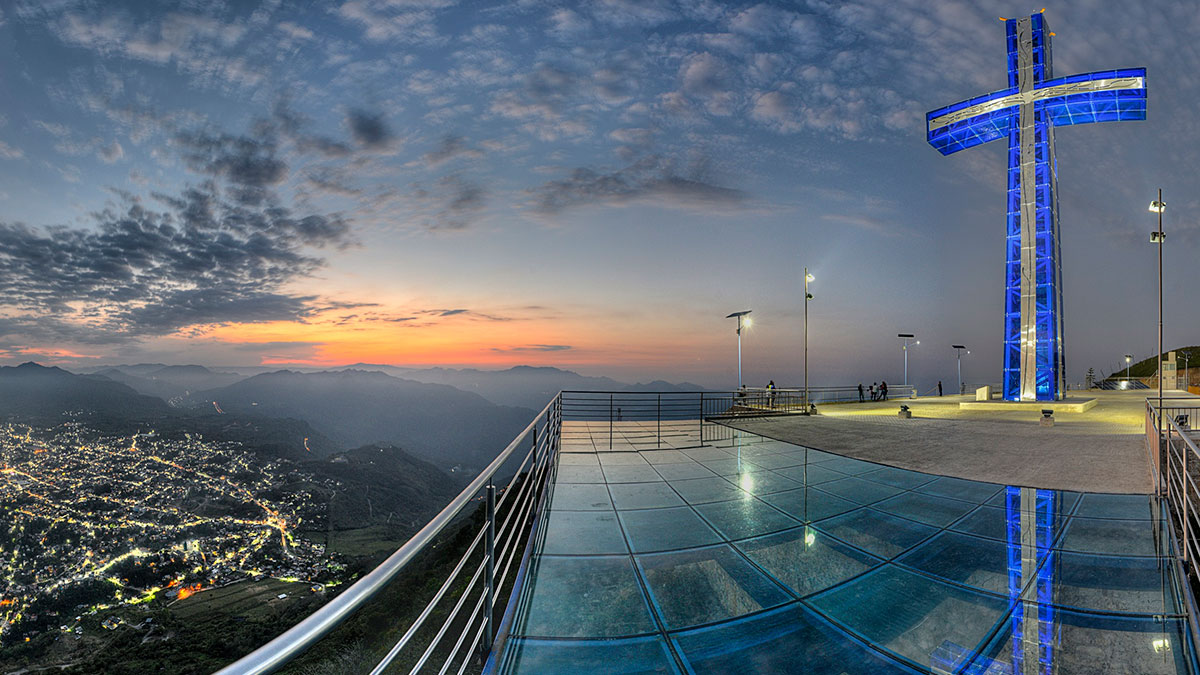 Vista de Cholula y sus iglesias